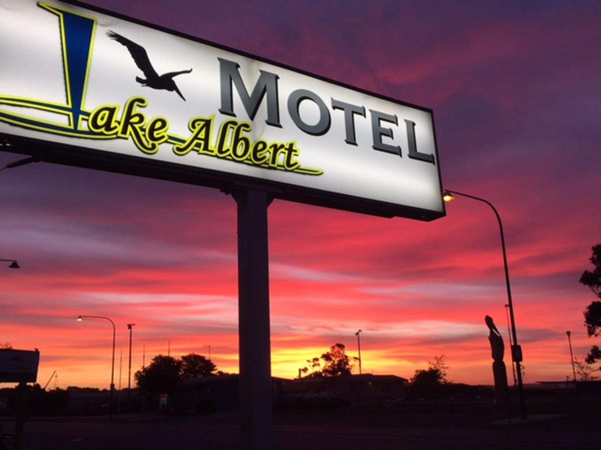 Lake Albert Motel Meningie Eksteriør bilde