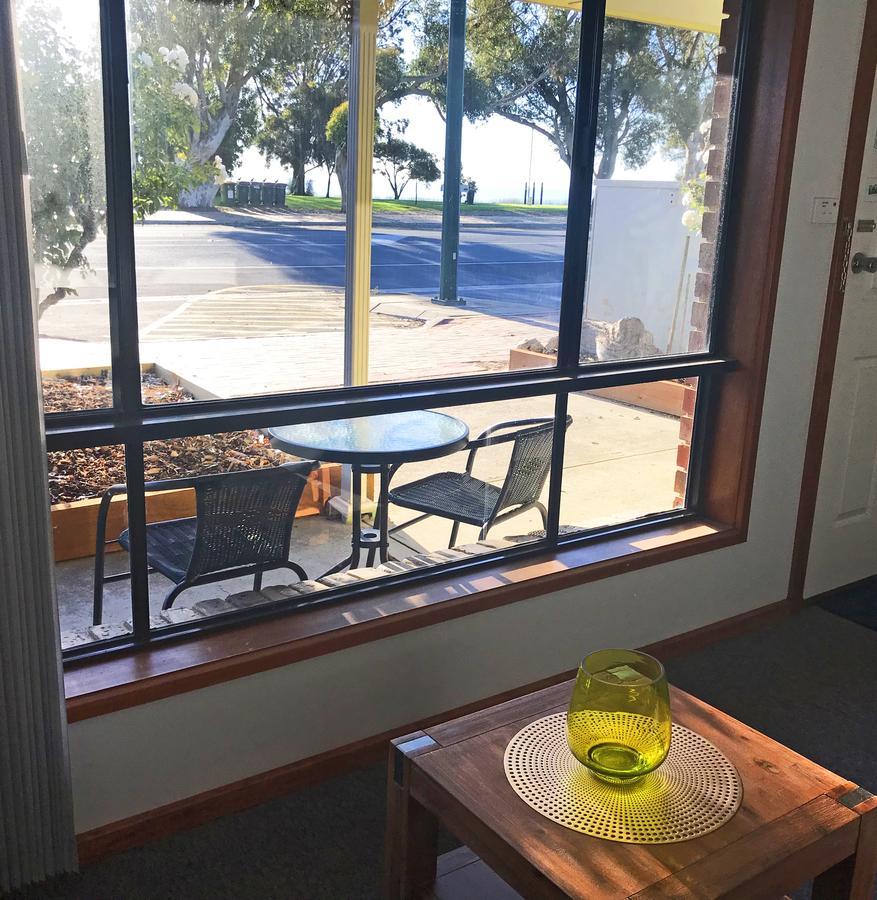 Lake Albert Motel Meningie Eksteriør bilde