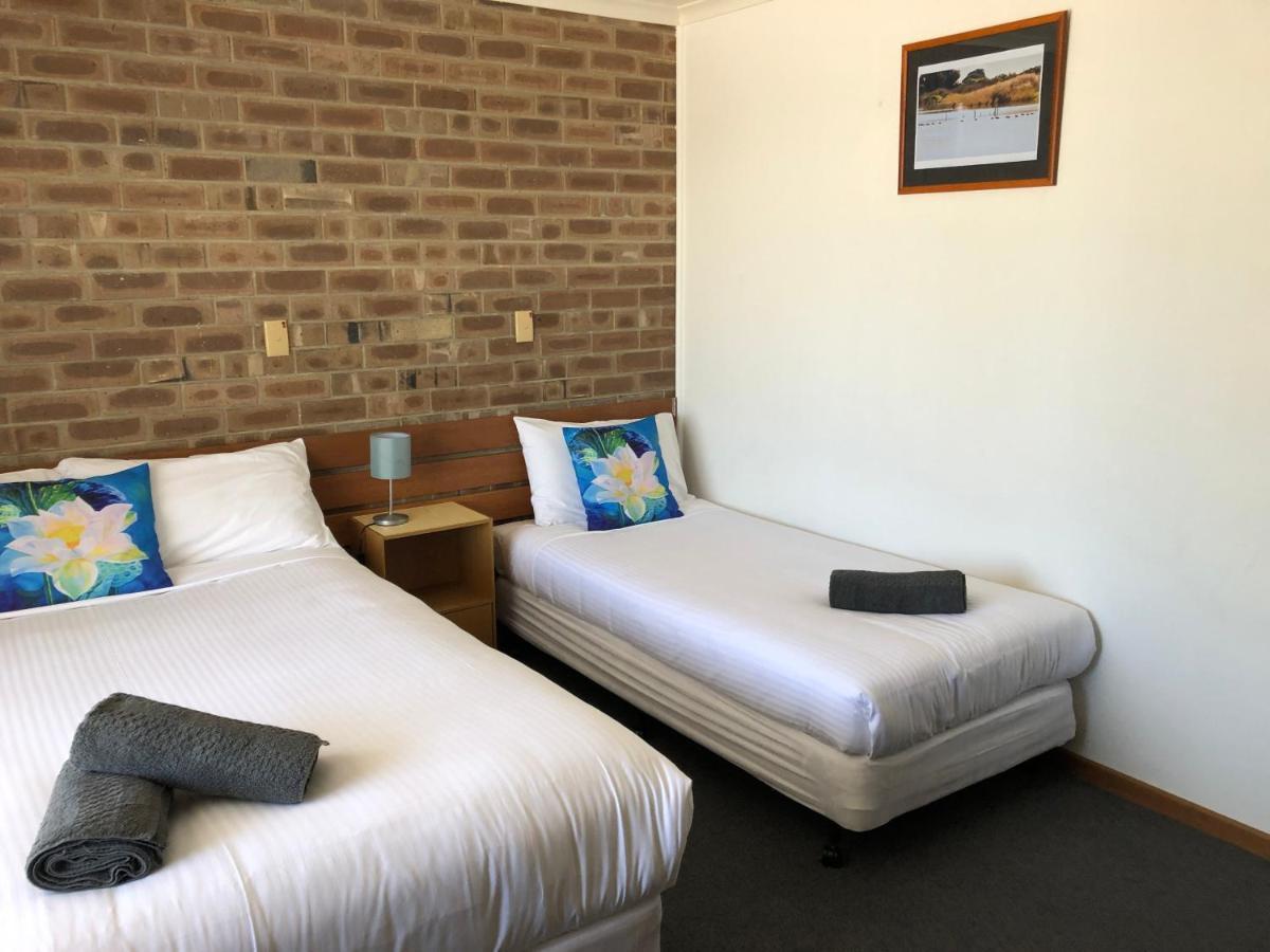 Lake Albert Motel Meningie Eksteriør bilde